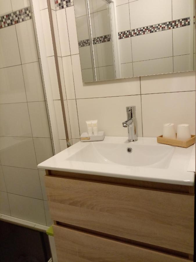 Jonquille Chic La Piccola Venezia Bed & Breakfast Vrecourt Bagian luar foto